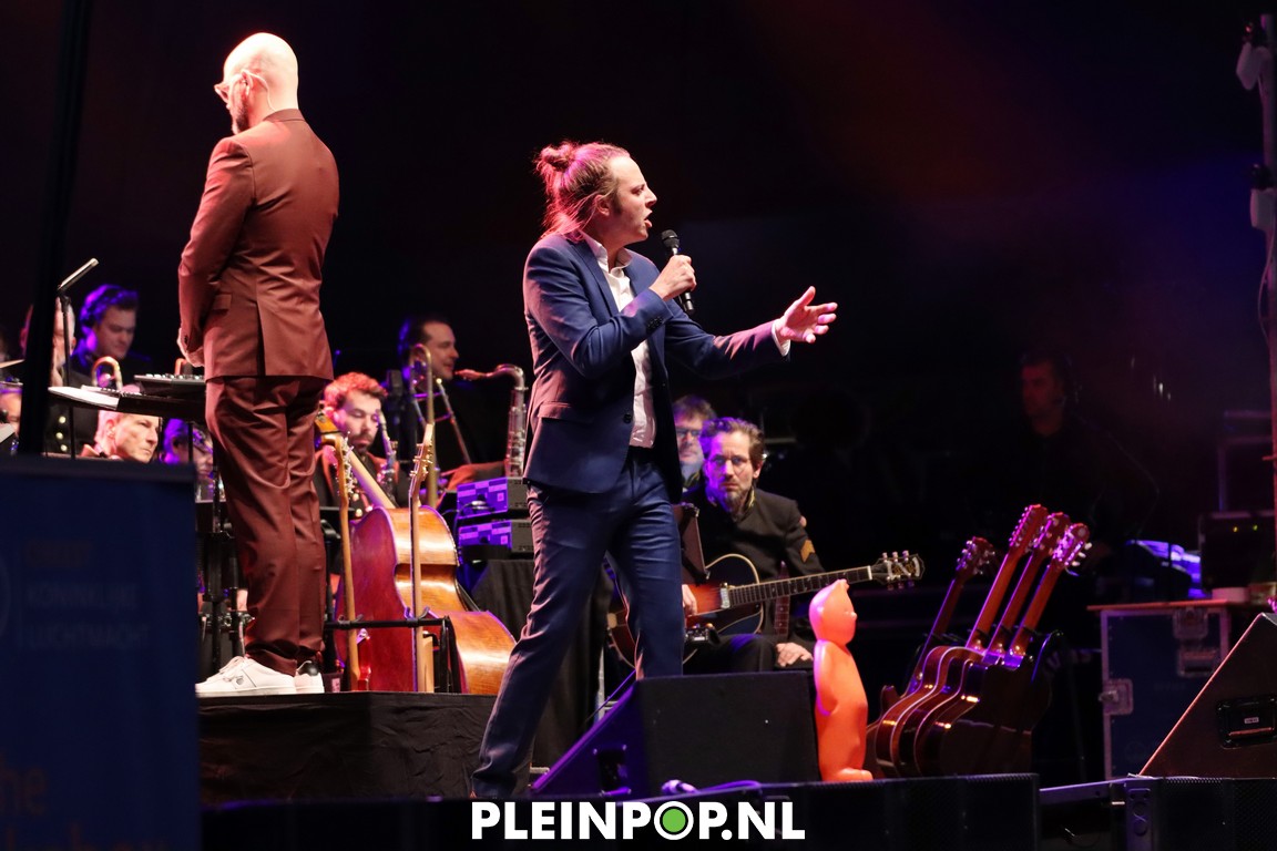 Donderdagavond 13 04 2023              (54)